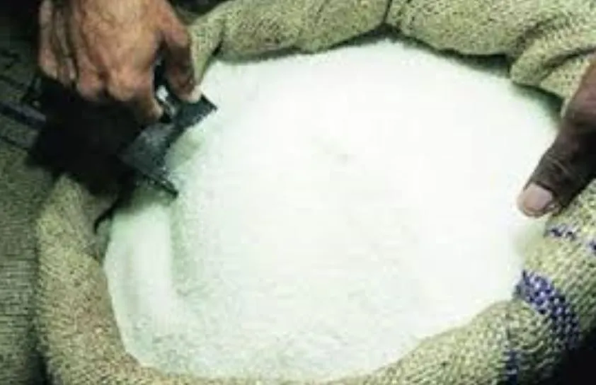 बरेली: गेहूं-चावल के साथ कार्डधारकों को मिलने लगी चीनी