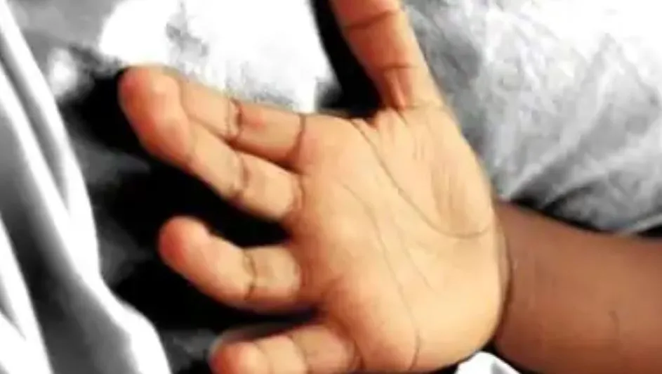 हरदोई: खेत में मिला लापता बच्चे का टुकड़ों में शव, धड़ से 20 मीटर दूर पड़ा था सिर