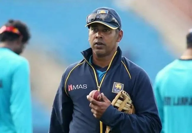 चमिंडा वास और श्रीलंका क्रिकेट का विवाद सुलझा, इस्तीफा वापस