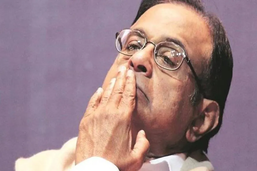 आईएनएक्स मीडिया धनशोधन मामले में चिदंबरम और उनके बेटे की बढ़ीं मुश्किलें, कोर्ट ने जारी किया समन