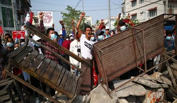 म्यांमार में सैन्य शासन के खिलाफ विरोध तेज, अब तक 138 प्रदर्शनकारियों की मौत
