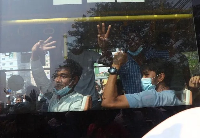 म्यांमार : तख्तापलट के विरोध के दौरान गिरफ्तार 628 लोगों को जुंटा शासन ने किया रिहा