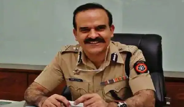 परमबीर सिंह की अर्जी पर बॉम्बे हाई कोर्ट में सुनवाई, जज ने कहा- FIR के बिना जांच नहीं