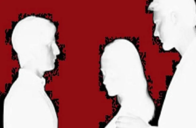 बरेली: पढ़िये पति-पत्नी और दोस्त की ये अनोखी दास्तां, पत्नी गायब, दोस्त पर बेच देने का आरोप
