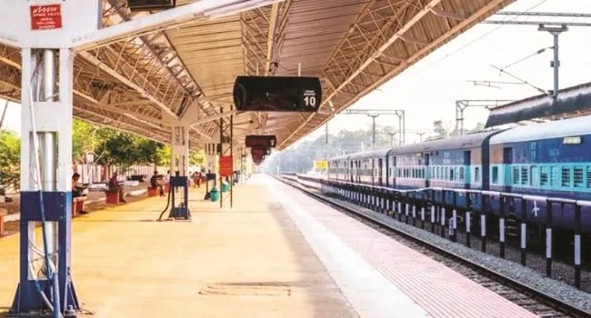 मुरादाबाद: यात्रियों की बल्ले-बल्ले, होली स्पेशल ट्रेनों का प्रबंधन ने किया ऐलान, जानें पूरी लिस्ट