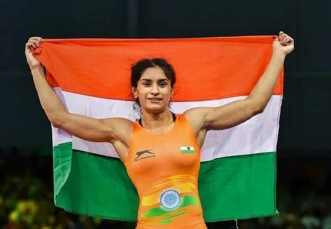 विनेश फोगाट ने जीता गोल्ड मेडल, फिर हासिल की नंबर एक रैंकिंग