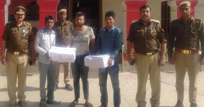 बदायूं: पुलिस और आबकारी टीम ने पकड़ी 67 लाख की शराब, तीन गिरफ्तार