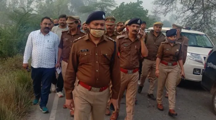 बाराबंकी: पुलिस मुठभेड़ में एक तस्कर गिरफ्तार, दूसरा फरार