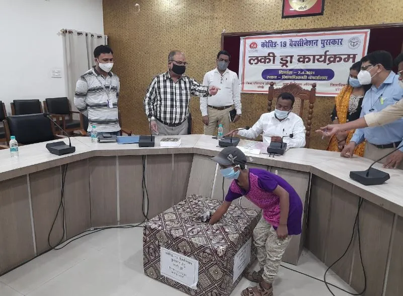बरेली: जिले में छह लोगों को मिला टीकाकरण पुरस्कार