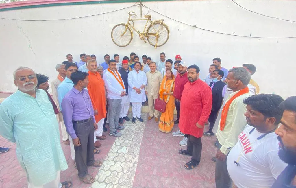 बरेली: सपा के पूर्व मंत्री को भारी पड़ी अधिकारी की पैरवी