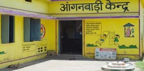 देहरादून: हर आंगनबाड़ी केंद्र में हो पानी की व्यवस्था- तीरथ