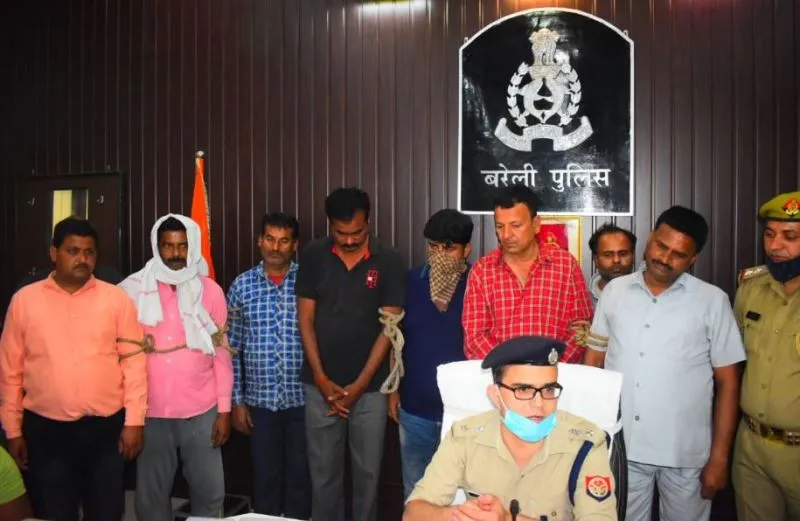 उत्तराखंड से बरेली तक फैला है नकली सोना देकर लूटने वालों का जाल