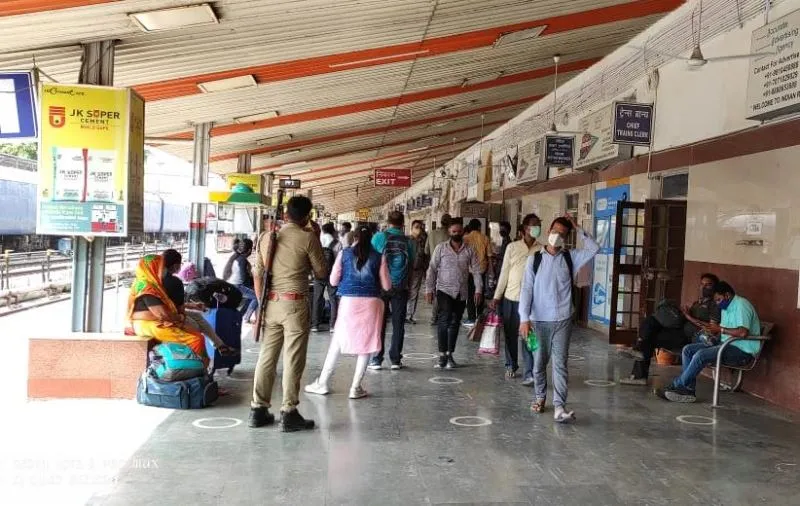 बरेली: मास्क नहीं पहना तो रेलवे वसूलेगा पांच गुना जुर्माना