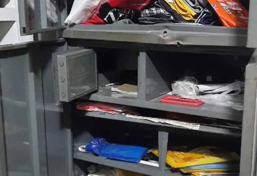 त्रिलोकपुर: शादी में गया था व्यापारी का परिवार, घर के ताले तोड़ चोरों ने कर दिए जेवर और नगदी साफ