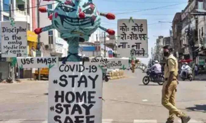 कोरोना: महाराष्ट्र में लॉकडाउन जैसी पाबंदियां, जानिए क्या बंद रहेगा और क्या खुलेगा?