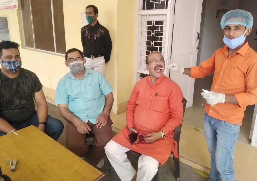 मुरादाबाद में तेजी से बढ़ रहा कोरोना का ग्राफ, एक दिन में मिले 84 नए संक्रमित
