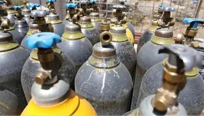 भारत में कोविड संकट के बीच 400 ऑक्सीजन सिलेंडर भेजेगा सेवा इंटरनेशनल