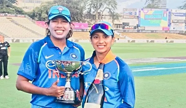 ICC Ranking: स्मृति मंधाना-झूलन गोस्वामी अपने स्थान पर बरकरार, टॉप-10 में शिखा पांडे की वापसी