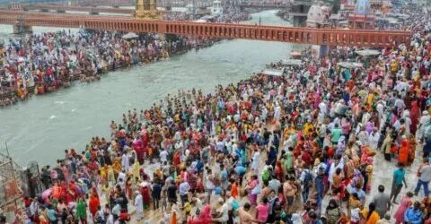 हरिद्वार: नेपाल के अंतिम राजा ज्ञानेंद्र महाकुंभ में स्नान करने पहुंचे हरिद्वार