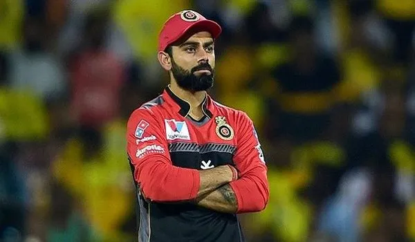 IPL 2021: विराट कोहली की इस हरकत पर मैच रैफरी ने लगाई फटकार