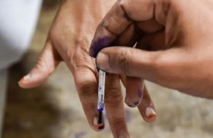 असम: मतदाता सूची में 90 नाम, बूथ पर पड़े 171 वोट