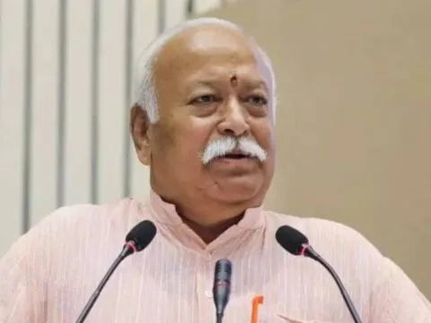 हरिद्वार: संघ प्रमुख मोहन भागवत ने गंगा आरती कर कुंभ के सफल आयोजन की कामना की