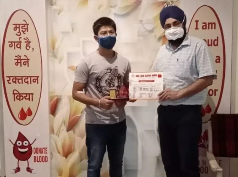 बरेली: हारेगा कोरोना जीतेंगे हम… पहले पिता फिर 18 साल के बेटे ने जान बचाने को दिया प्लाज्मा