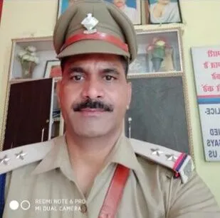 हल्द्वानी: स्वास्थ्य विभाग ने ग्रामीणों की नहीं ली सुध, पुलिस ने भिजवाई मदद
