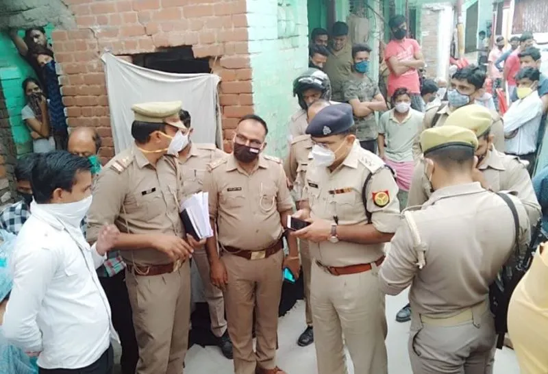 बरेली: पति-पत्नी के झगड़े में पहुंचे युवक को गंवानी पड़ी जान, जानें पूरा मामला
