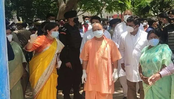 सैफई में बोले सीएम योगी-10 साल से कम आयु वाले बच्चों के सभी अभिभावकों का जल्द होगा वैक्सीनेशन