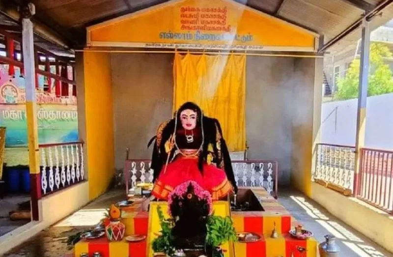 कहर ढाते कोरोना की यहां हो रही पूजा, इस जगह बना ‘कोरोना देवी’ का मंदिर