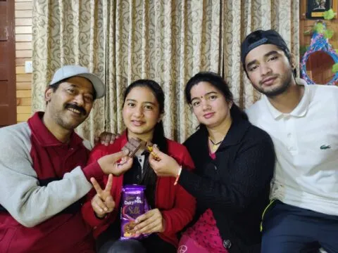 नैनीताल: नौसेना में सब लेफ्टिनेंट के पद पर हुआ नैनिका का चयन