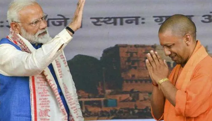 कोरोना की रोकथाम के लिए सीएम योगी द्वारा किये गये कार्यों से PM मोदी संतुष्ट, यहां जानें पूरी बात