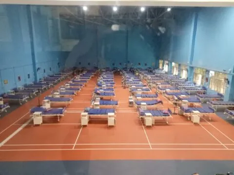 हल्द्वानी:  मिनी स्टेडियम में बने कोविड अस्पताल में लगा ताला