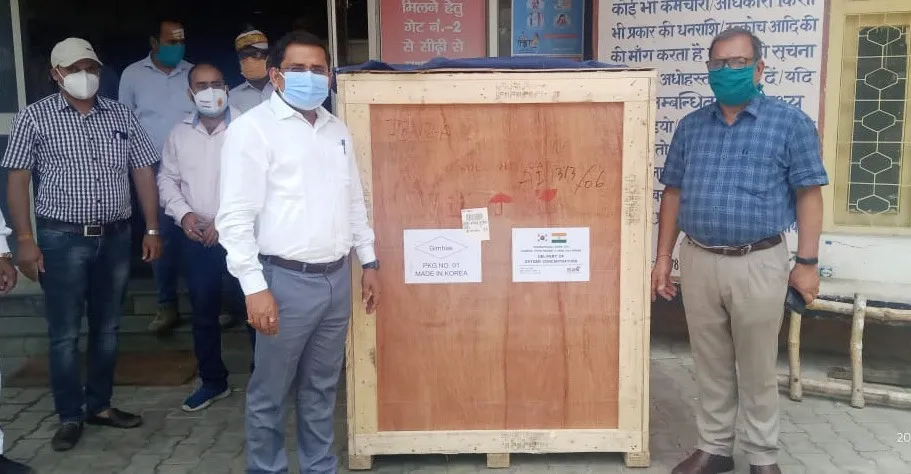 अयोध्या: अब नहीं होगी सांसों की किल्लत, कोरिया ने भेजे 10 यूनिट ऑक्सीजन कंसंट्रेटर