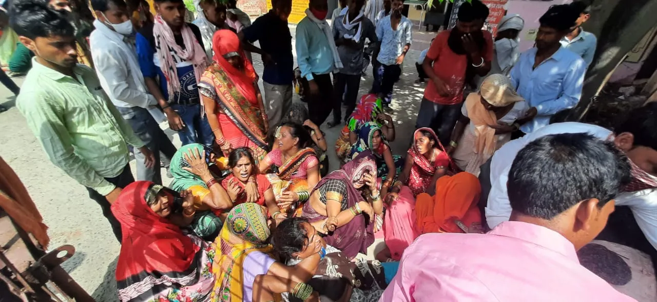 बदायूं: सड़क हादसे में दो सगे भाइयों की मौत