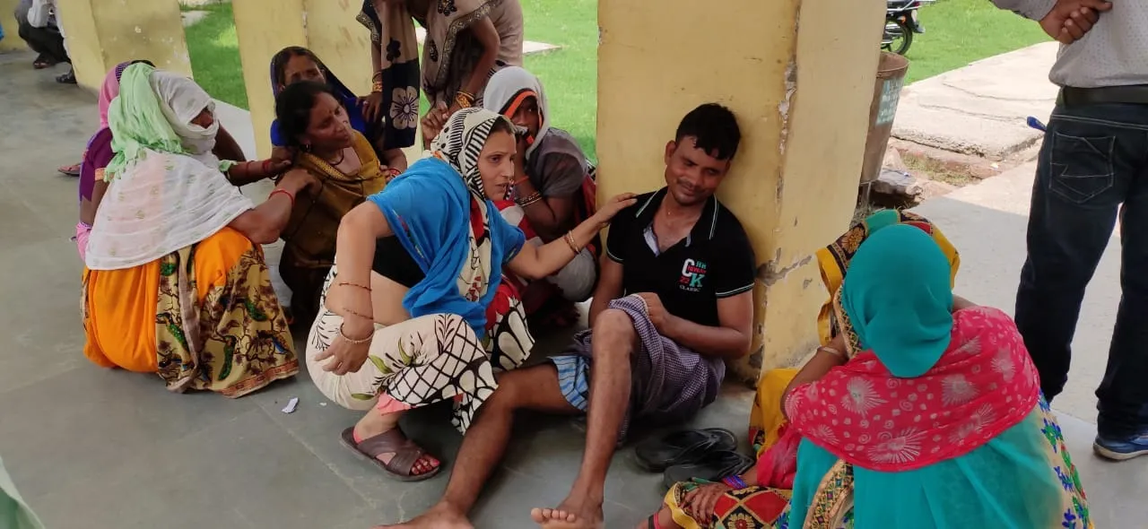 बदायूं: बस की टक्कर से महिला समेत तीन की मौत
