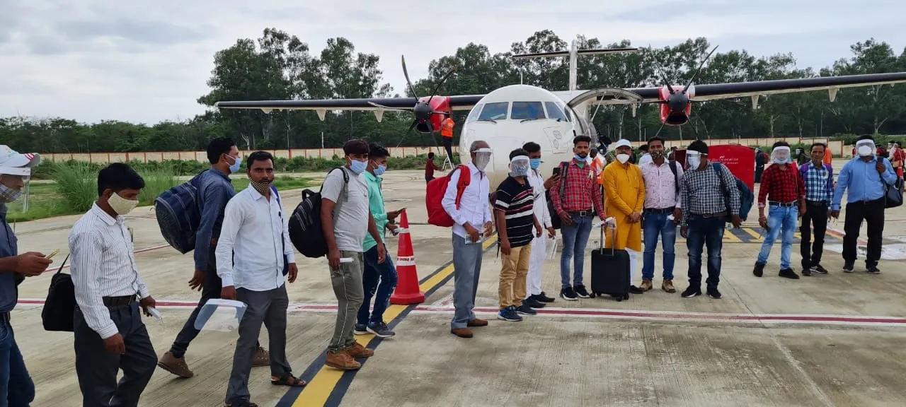 बरेली: बीडीसी सदस्यों की घेराबंदी, दिल्ली-उत्तराखंड घुमाया जा रहा