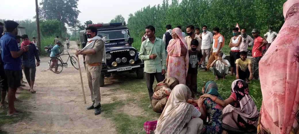 रामपुर: नहर में मिला 6 वर्षीय बच्चे का शव, सौतेले पिता और चाचा पर हत्या की आशंका