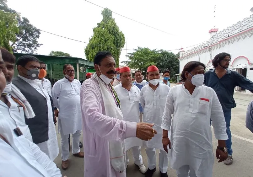 बरेली: एसएसपी के जवाब से असंतुष्ट सपा नेता आईजी से मिले
