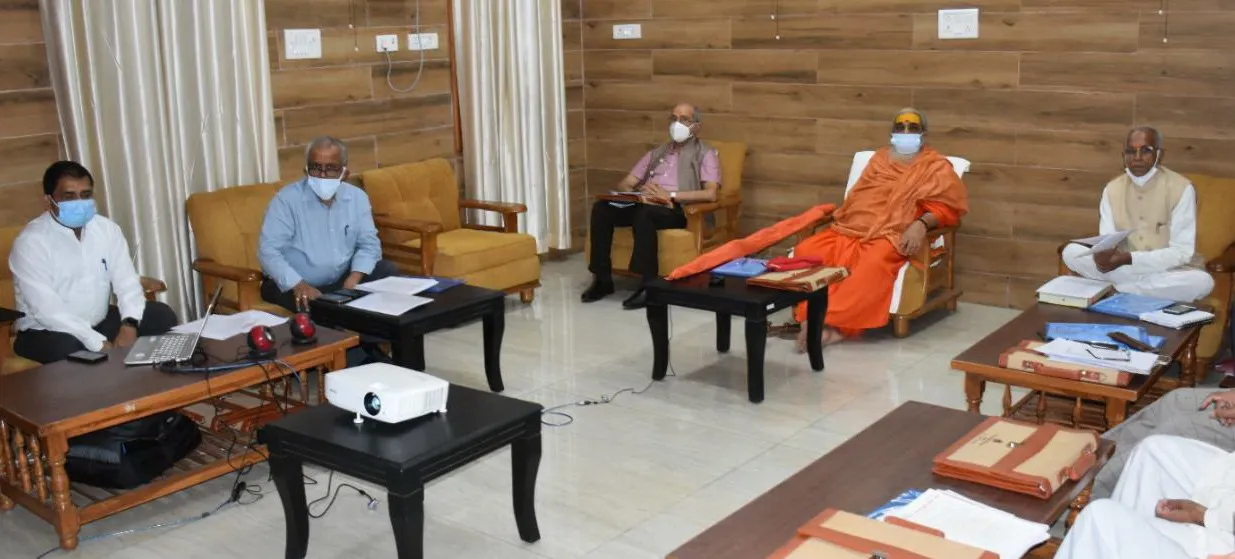 अयोध्या: राम मंदिर ट्रस्ट के महासचिव चंपत राय का पलटवार, बोले-दुनिया का काम आरोप लगाना