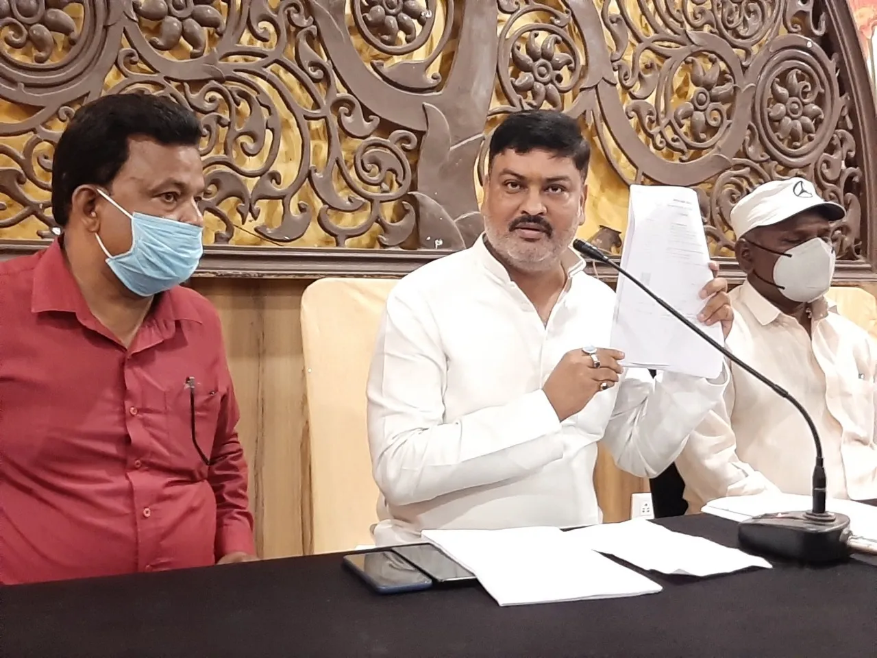 पूर्व मंत्री तेज नारायण पांडेय का बड़ा खुलासा, राम मंदिर निर्माण के जमीन खरीद में घोटाले का आरोप