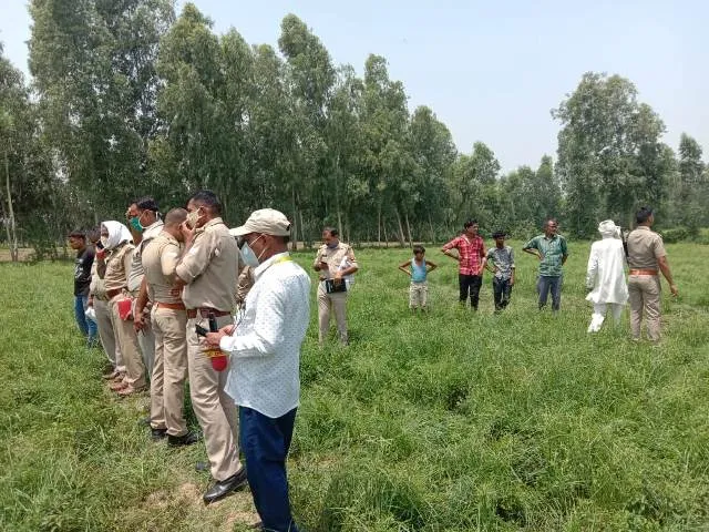 बदायूं: खेत में मिला कंकाल, हत्या की आशंका