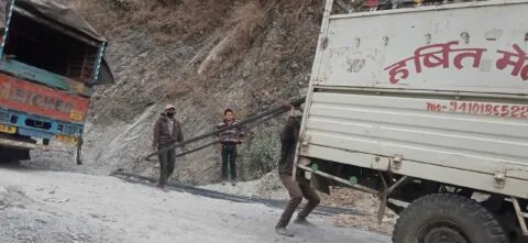हल्द्वानी: जानिए, महंगाई से परेशान ट्रांसपोर्टरों ने पर्वतीय क्षेत्रों में कितना बढ़ाया ढुलान भाड़ा