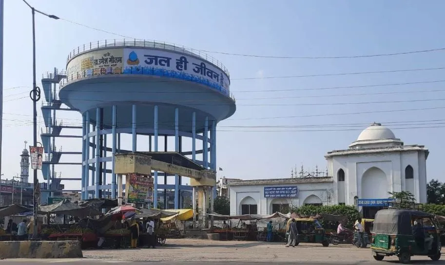 बरेली: ओवरहेड टैंक बनाया, दो साल बाद भी रामवाटिका को कनेक्शन नहीं