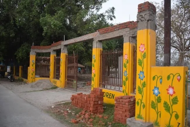 बरेली: सीआई पार्क के सौंदर्यीकरण का काम धीमा मिलने पर लगाई क्लास