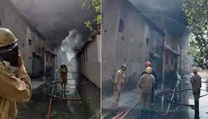 दिल्ली के उद्योग नगर में जूता फैक्ट्री में भीषण आग, 6 मजदूर लापता