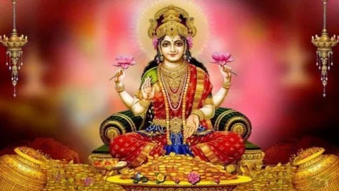 जुलाई में बरसेंगी खुशियां ही खुशियां, लक्ष्मी करेंगी मालामाल