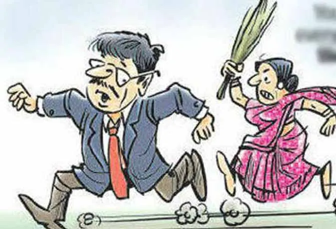 बरेली: चिकित्साधिकारी पति बोला- साहब मुझे बचा लो, अफसर पत्नी देती है गालियां, जाति सूचक शब्दों का करती है इस्तेमाल