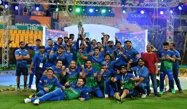 मुल्तान सुल्तांस ने हासिल किया पहला पीएसएल खिताब, फाइनल में पेशावर जाल्मी को 47 रन से हराया